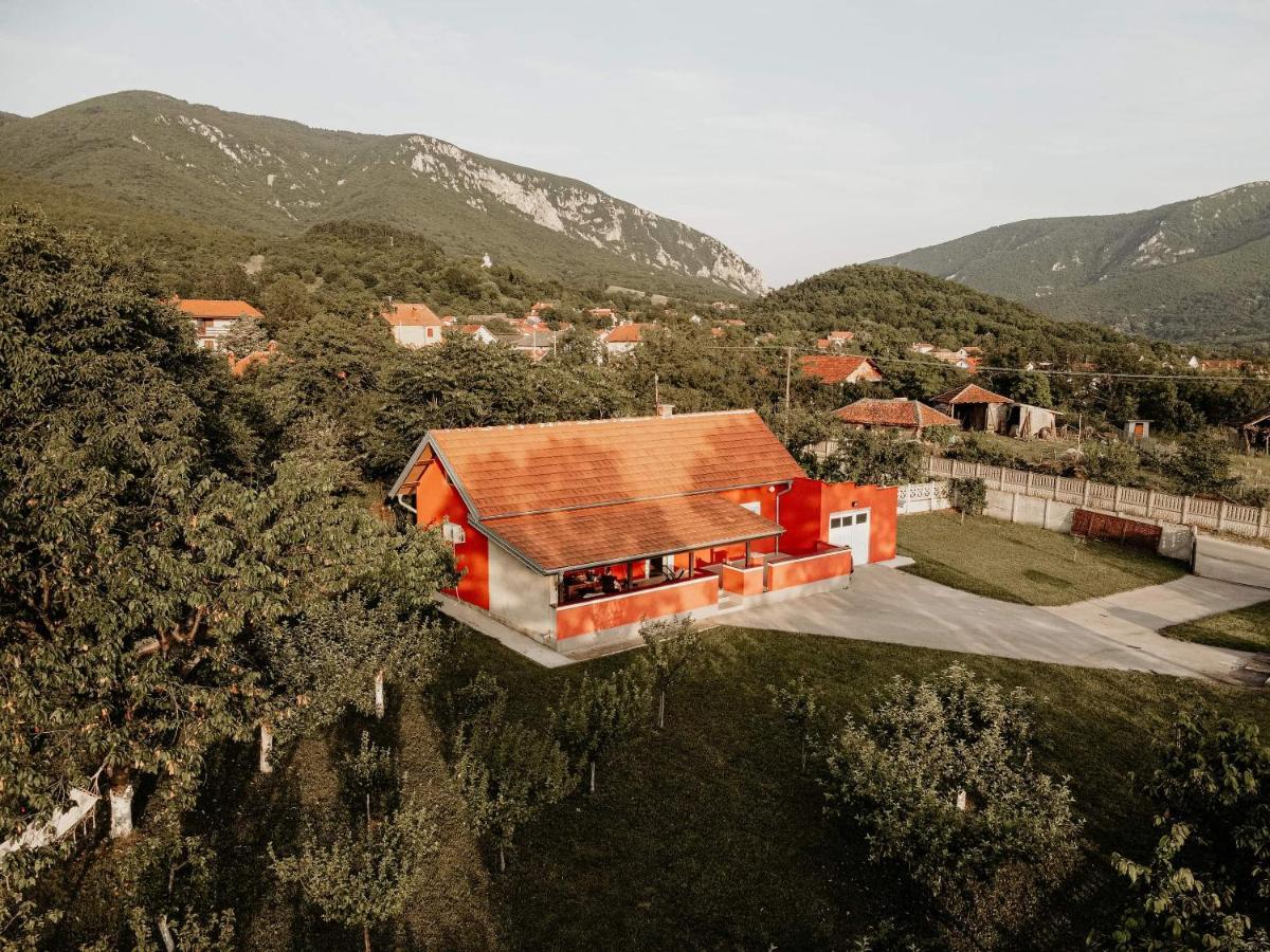 Вилла Vikendica Castanea Banja Zdrelo Петровац-на-Млави Экстерьер фото